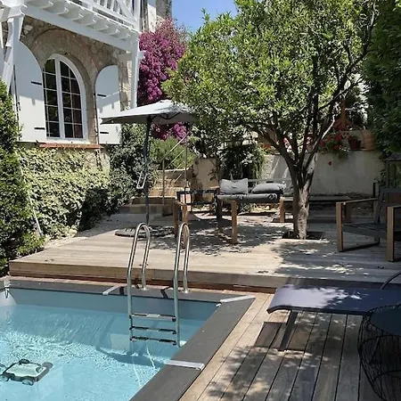 12mn Walk From Le Palais 빌라