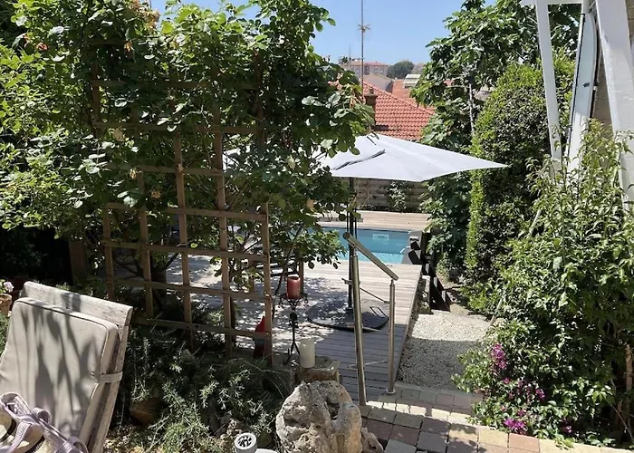 12mn Walk From Le Palais *